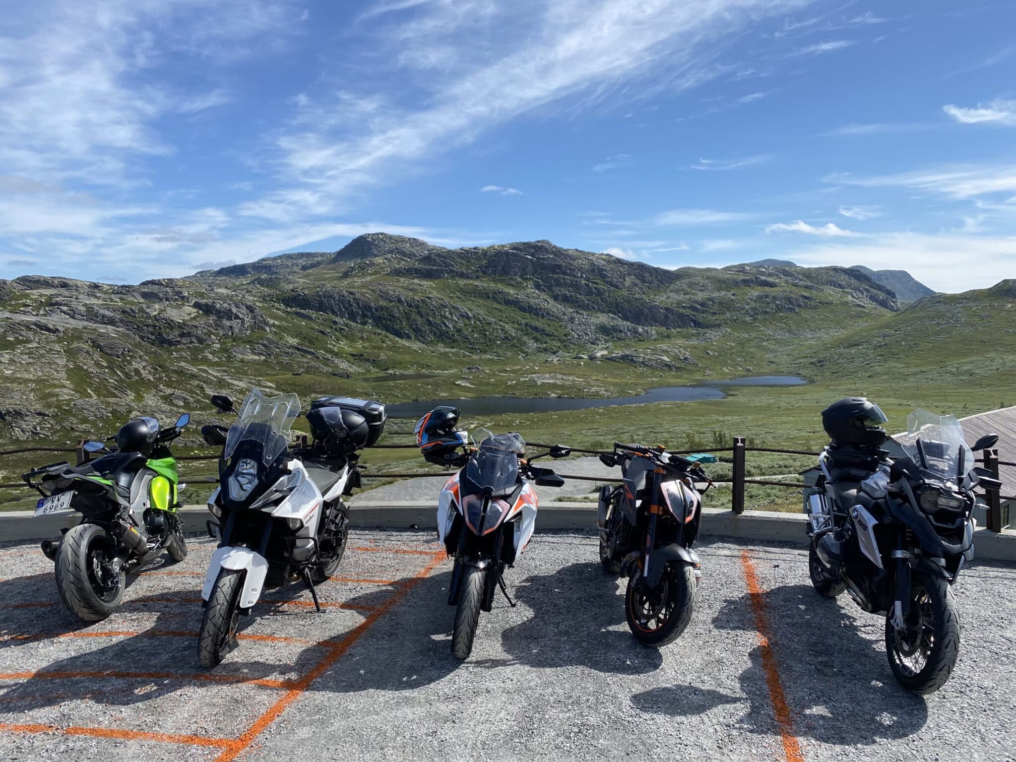 b61e6a944b4ff1f40aedd12b24a634d6141a07ac