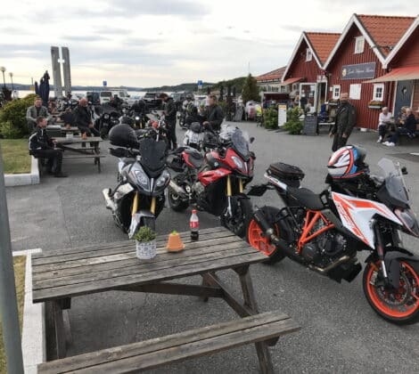 cf577ed55c22895475ad2fab49f9863bf9dae2e7